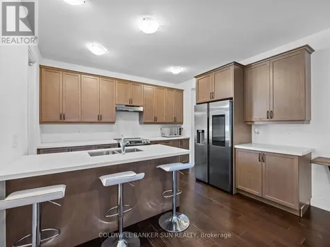 172 Franklin Trail Barrie ON L9J 0J2