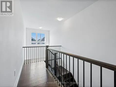 172 Franklin Trail Barrie ON L9J 0J2