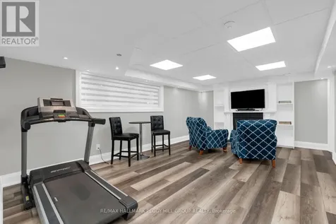 5 17th Street North Wasaga Beach ON L9Z 2H9