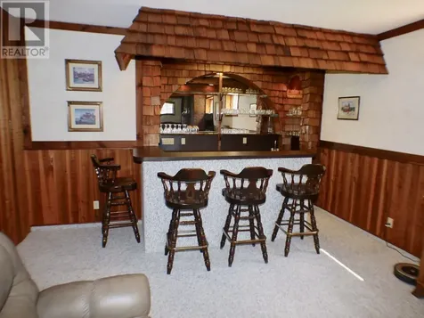 259 Memorial Avenue Dryden ON P8N 2M9