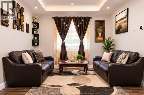 1124 St Paul Avenue Windsor ON N8S 4T7