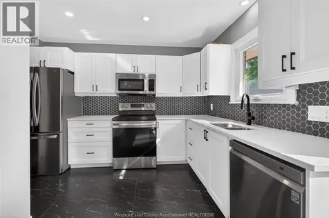 3120 Academy Drive Windsor ON N9E 2H4