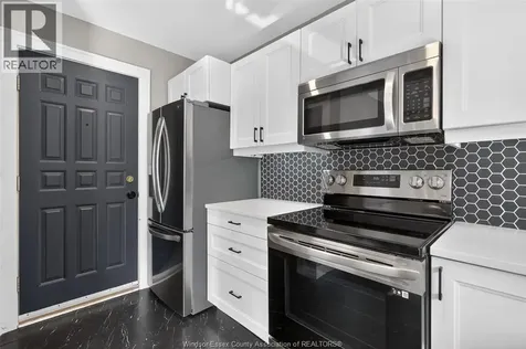 3120 Academy Drive Windsor ON N9E 2H4