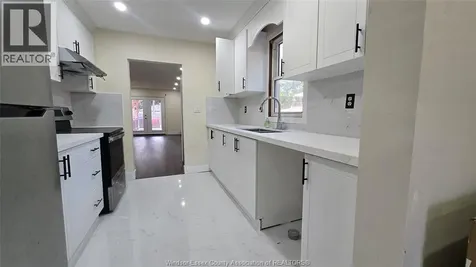 610 Vanier Street Windsor ON N8X 3E3