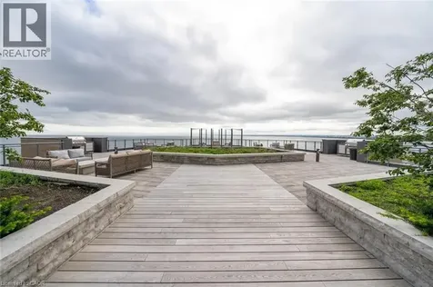 2060 Lakeshore Road Burlington ON L7R 0G2