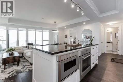 2060 Lakeshore Road Burlington ON L7R 0G2