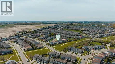 512 Snowdrop Court Kitchener ON N2E 4G4