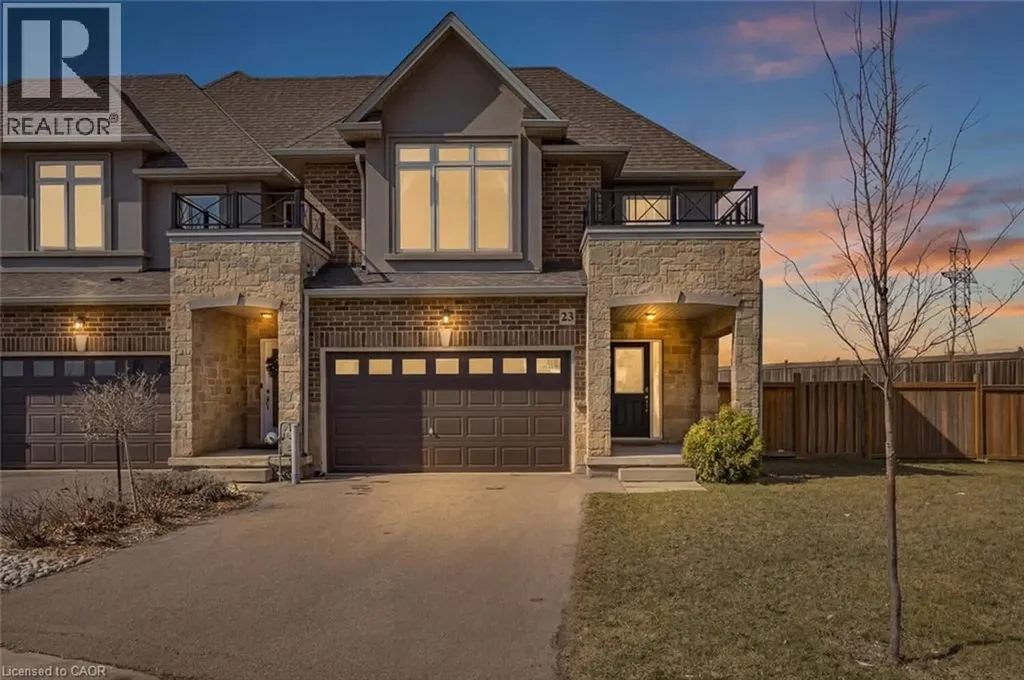 23 Pinot Crescent Hamilton ON L8E 0J8