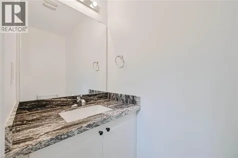 23 Pinot Crescent Hamilton ON L8E 0J8