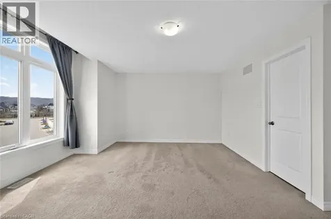 23 Pinot Crescent Hamilton ON L8E 0J8