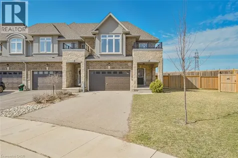 23 Pinot Crescent Hamilton ON L8E 0J8