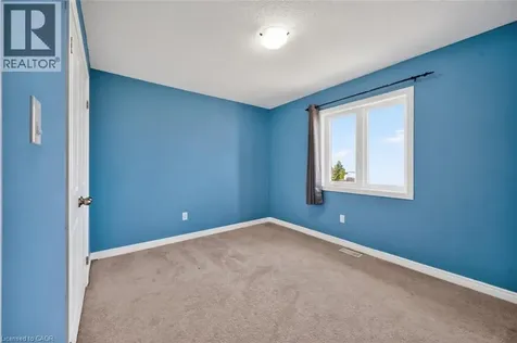 23 Pinot Crescent Hamilton ON L8E 0J8