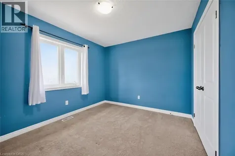 23 Pinot Crescent Hamilton ON L8E 0J8