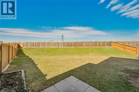 23 Pinot Crescent Hamilton ON L8E 0J8