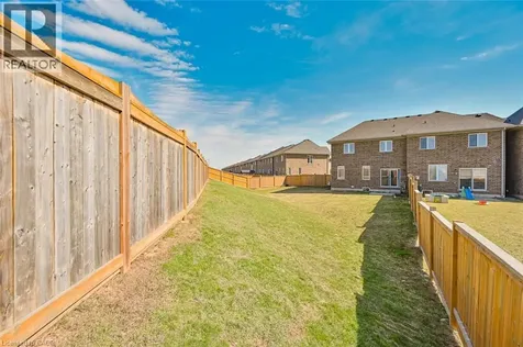 23 Pinot Crescent Hamilton ON L8E 0J8