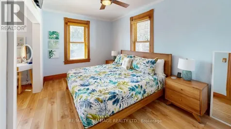 57 Queen Street St. Thomas ON N5R 3J4