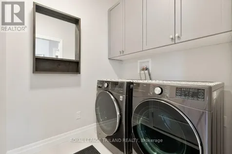 252 Renaissance Drive St. Thomas ON N5R 0P9