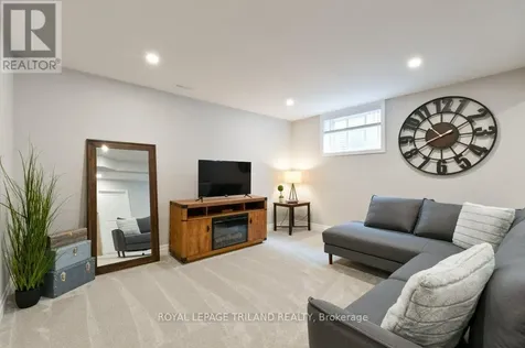 252 Renaissance Drive St. Thomas ON N5R 0P9