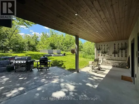33 Laplantes Road Trent Lakes ON K0L 1J0