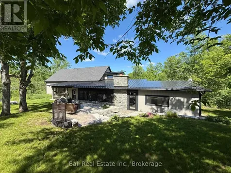 33 Laplantes Road Trent Lakes ON K0L 1J0