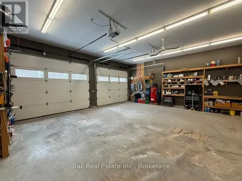 33 Laplantes Road Trent Lakes ON K0L 1J0