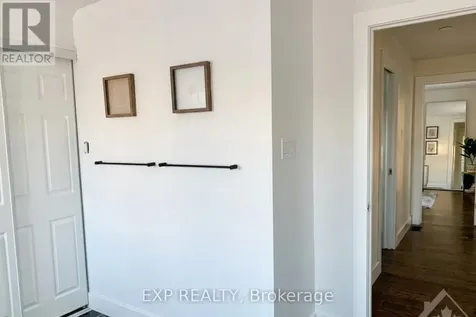 323 Montfort Street Ottawa ON K1L 5N5