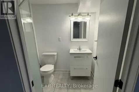 323 Montfort Street Ottawa ON K1L 5N5