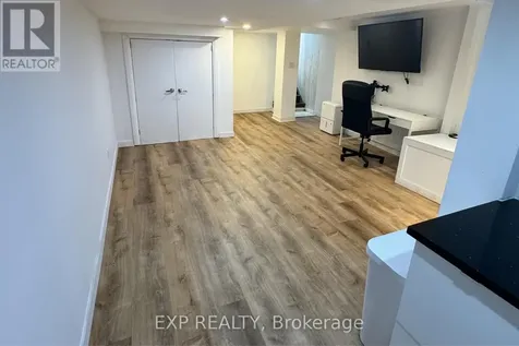 323 Montfort Street Ottawa ON K1L 5N5