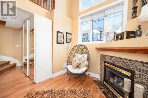 82 Briston Private Ottawa ON K1G 5P6