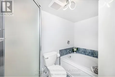 82 Briston Private Ottawa ON K1G 5P6