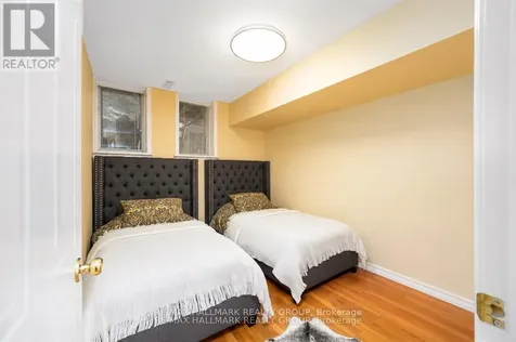 82 Briston Private Ottawa ON K1G 5P6