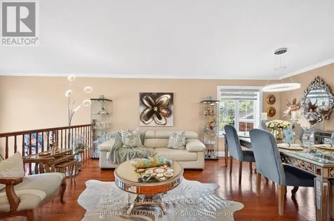 82 Briston Private Ottawa ON K1G 5P6