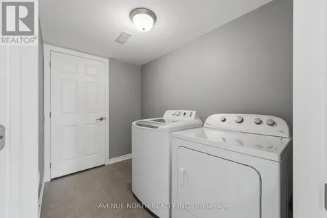 403 Gerardia Lane Ottawa ON K4A 1C7