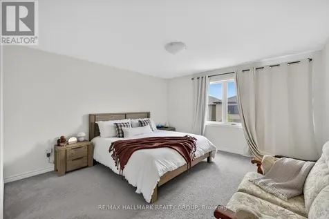 709 Samantha Eastop Avenue Ottawa ON K2S 2A9