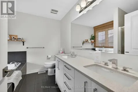 709 Samantha Eastop Avenue Ottawa ON K2S 2A9