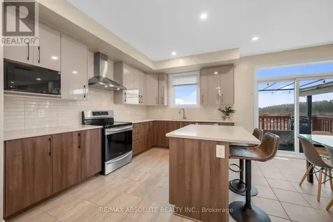 706 Parade Drive Ottawa ON K2S 0Z4