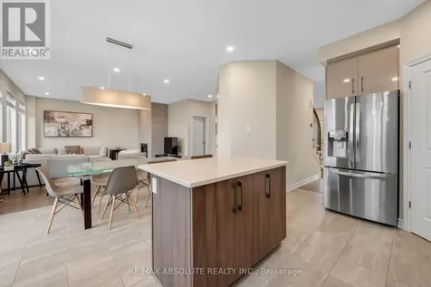 706 Parade Drive Ottawa ON K2S 0Z4