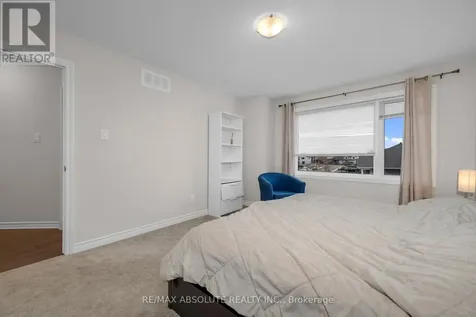 706 Parade Drive Ottawa ON K2S 0Z4