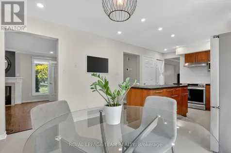 7116 Quinnfield Way Ottawa ON K4P 1B6