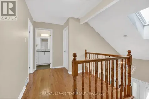 7116 Quinnfield Way Ottawa ON K4P 1B6