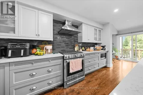 52 Porter Street Ottawa ON K2S 2L9