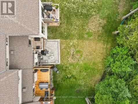 52 Porter Street Ottawa ON K2S 2L9