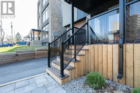 548 Guy Street Ottawa ON K1K 1B9