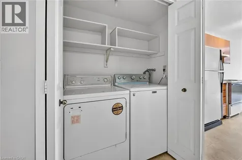 25 Perthshire Court Hamilton ON L9B 2H1