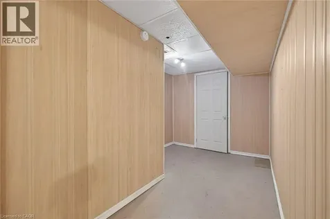 25 Perthshire Court Hamilton ON L9B 2H1
