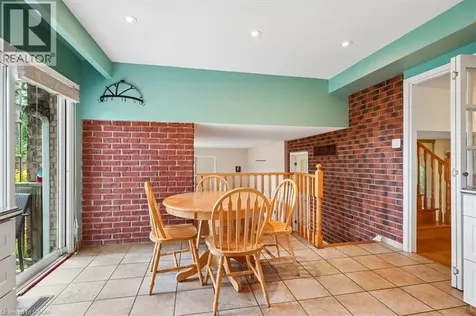 2218 Stillmeadow Road Mississauga ON L5B 1X4
