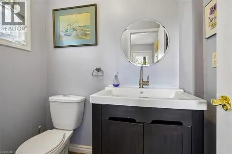2218 Stillmeadow Road Mississauga ON L5B 1X4