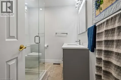 2218 Stillmeadow Road Mississauga ON L5B 1X4