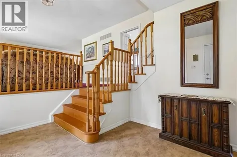2218 Stillmeadow Road Mississauga ON L5B 1X4