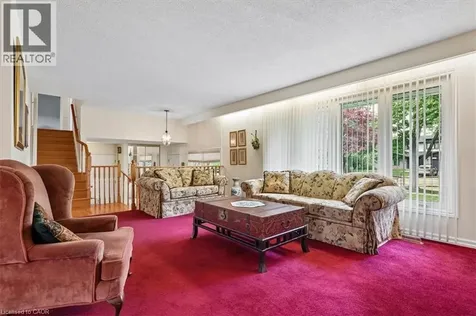 2218 Stillmeadow Road Mississauga ON L5B 1X4